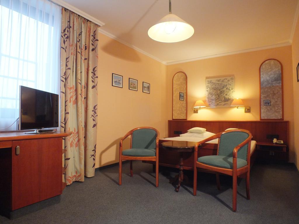 Stadt Pasing 3* Munich
